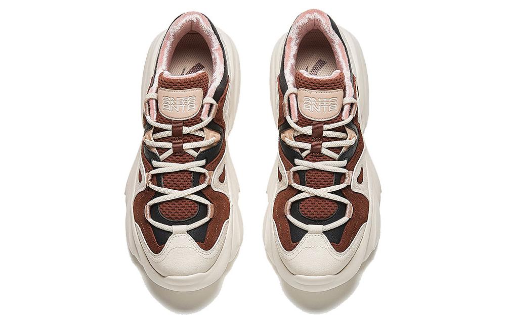 Lookbook (W) Anta Meow Meow 'Coklat Kasual Rendah' 122348886-5