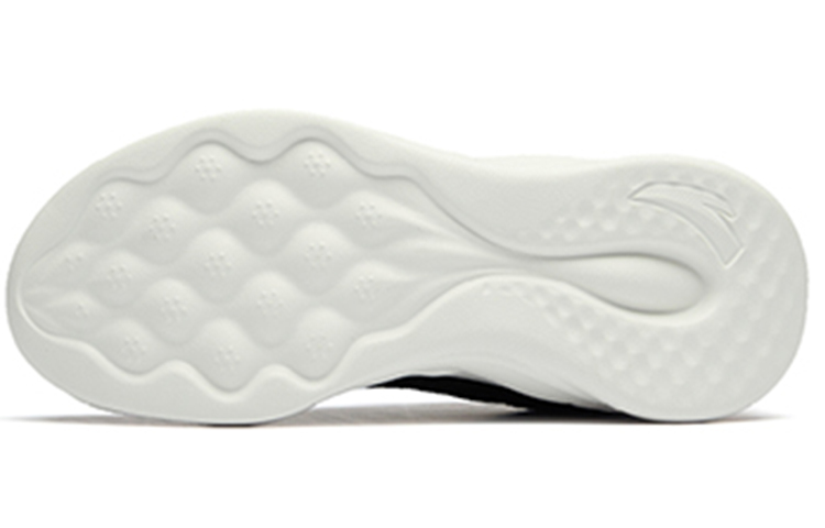 Details for (W) Anta Fluffy 2.0 'Hitam' 922225535-4