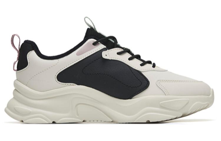 Order (W) Anta Millennium 2.0 Rendah 'Hitam Putih' 122248891-7