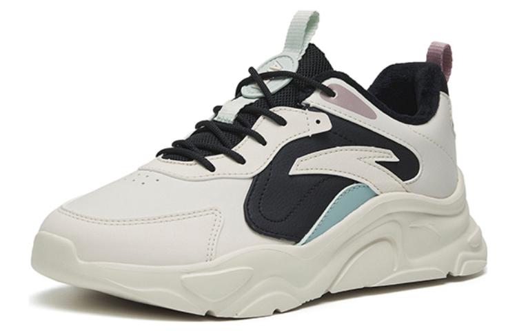 Lookbook (W) Anta Millennium 2.0 Low 'Putih Hijau' 122248891-8