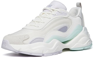 Anta安踏 千禧4.0 減震防滑耐磨 低筒 老爹鞋 女款 白紫灰 Lookbook Anta安踏 千禧4.0 減震防滑耐磨 低筒 老爹鞋 女款 白紫灰