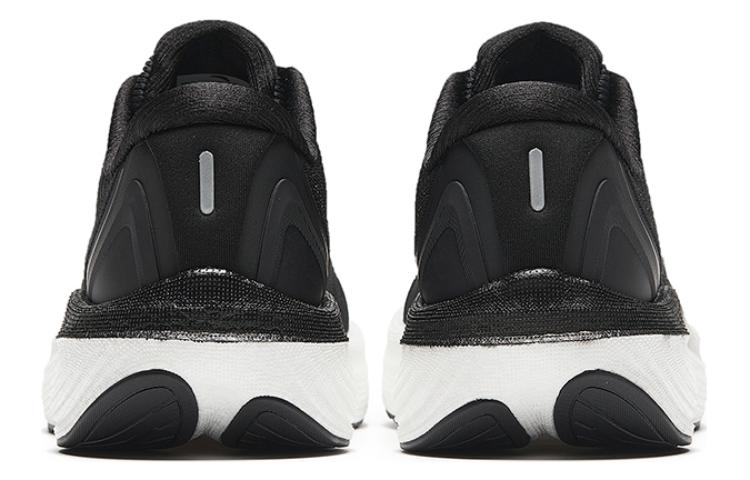 Lookbook (W) Sepatu Lari Anta Nitrogen 'Hitam Perak' 922335585-2