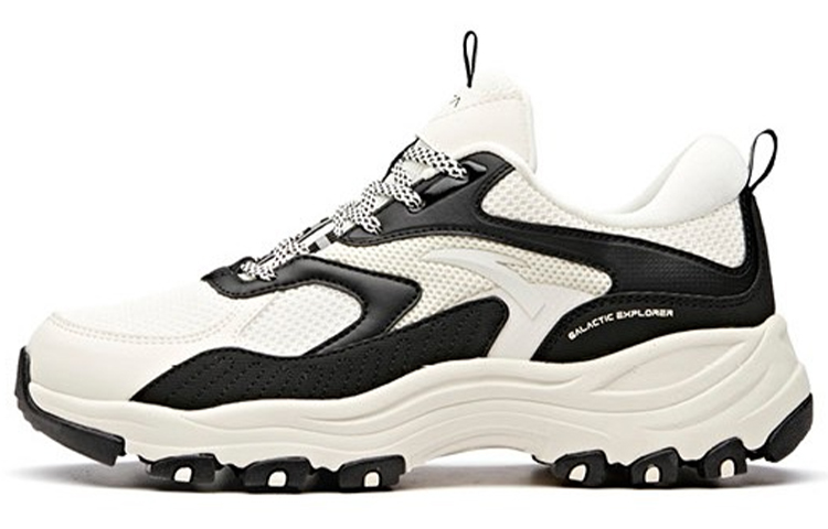 (Women) Anta Outdoor Series Low 'White Black' 12846601-3