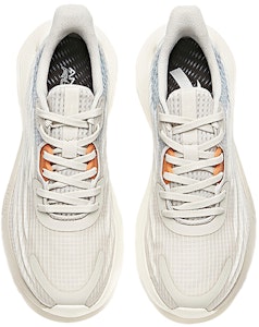 安踏 毒刺1 跑步系列 低帮 跑步鞋 女款 灰藍黑 Lookbook 安踏 毒刺1 跑步系列 低帮 跑步鞋 女款 灰藍黑