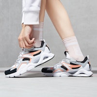 (W) 안타 레트로 로우 '화이트 그레이 블랙' (Anta Retro Low '화이트 그레이 블랙') 92945535-1 1