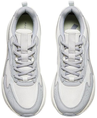 (W) Sneakers Anta Seri Lari 'Putih Abu-Abu' 922345595-3 Lookbook (W) Sneakers Anta Seri Lari 'Putih Abu-Abu' 922345595-3