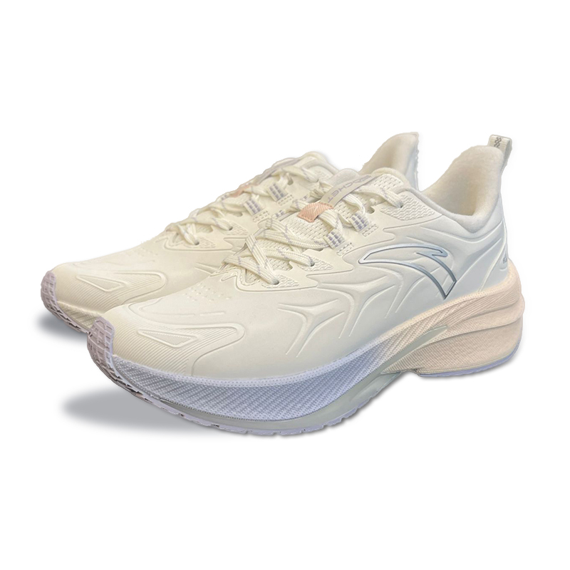 Lookbook (W) 安踏火箭5.0低帮"白银" 122345523-10