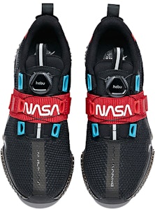 Anta安踏 跑步系列 全掌氣墊 低筒 跑步鞋 女款 黑紅 Lookbook Anta安踏 跑步系列 全掌氣墊 低筒 跑步鞋 女款 黑紅