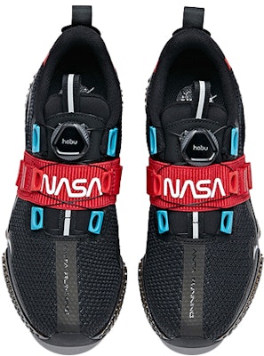 (Women) Anta Running Low 'Black Red' 122015590-4 Lookbook (Women) Anta Running Low 'Black Red' 122015590-4