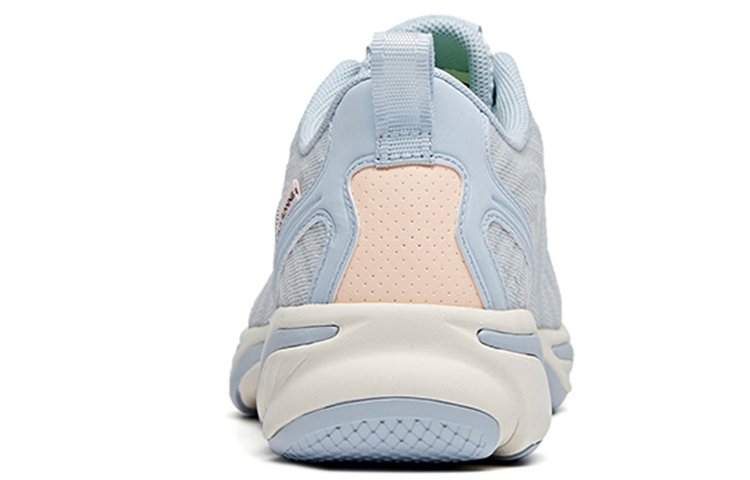 Shop (W) Anta Running Series 2020 Laag ''Lichtblauw'' 122025515-3