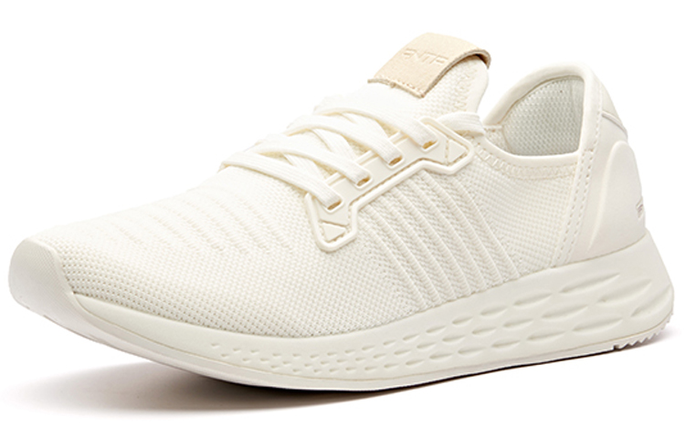 Lookbook (W) 安踏跑鞋系列“白色” 12838888-2