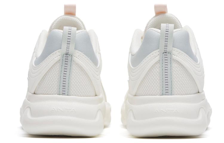 Shop (W) アンタ ランニング ローカット 「ホワイト」(Anta Ranningu Rōkatto Howaito) 122245574-6