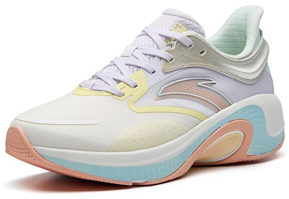 (W) 安踏跑步系列运动鞋‘白蓝紫’ 122235556-4 Lookbook (W) 安踏跑步系列运动鞋‘白蓝紫’ 122235556-4