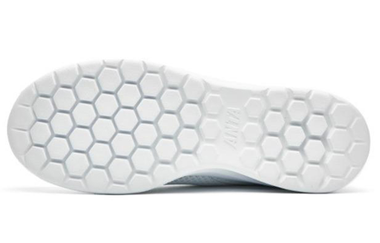 Details for (W) Anta Running Series Low ''Wit Ademend Mesh'' 92815525-1