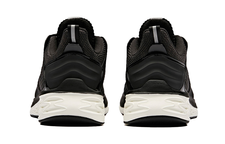 (W) Anta Running Series Low 'Wormhole Tech Black White' 圖 4