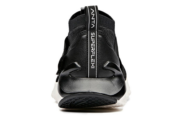 Shop (W) Anta Running Series Mid-Top ''Zwart Wit'' 12925557-2