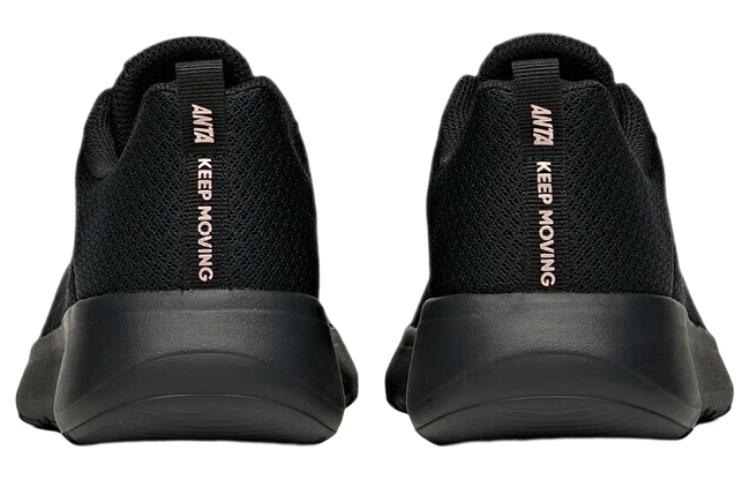 Lookbook (W) 安踏跑步系列运动鞋“黑粉” 922325524-4