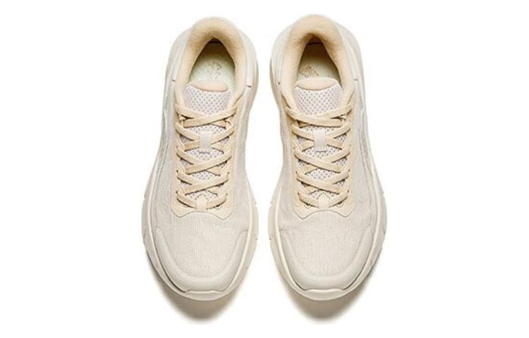 Lookbook Anta安踏 舒適 防滑耐磨 低筒 跑步鞋 女款 泥沙灰香檳色