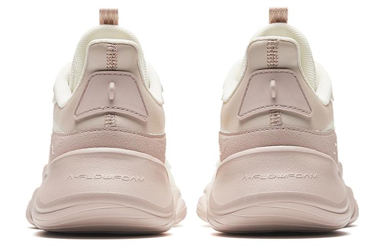 Lookbook (W) Anta Kasut Lari 'Putih Beige' 922355540-5