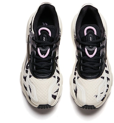 (W) 안타 러닝화 가죽 (흰/검/회) 122135590-3 Lookbook (W) 안타 러닝화 가죽 (흰/검/회) 122135590-3