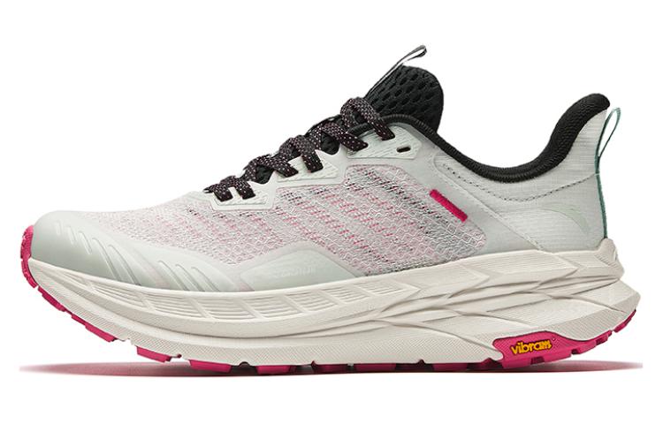 Buy (W) 安踏跑步系列運動鞋 Trail「淺綠粉」 122425510-1