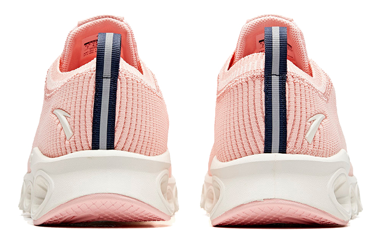 Shop (W) 安踏 樱花粉色 女款低帮跑鞋 12925584-3