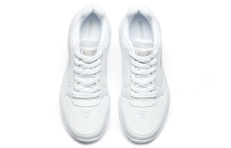 Lookbook (W) Zapatillas Anta Running Low 'Blancas' 92835525-3