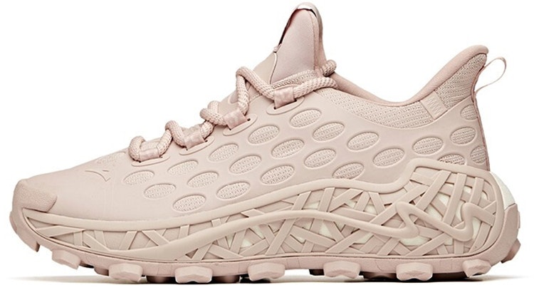 women-anta-sb-02-salehe-bembury-blush-122118820-3