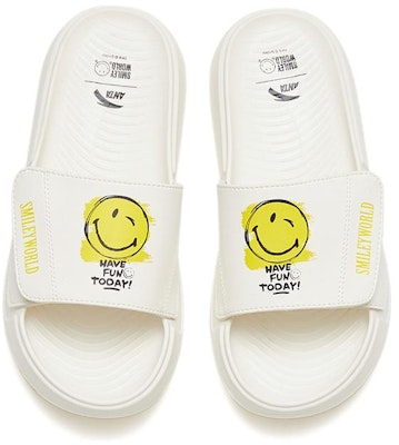 (W) Anta Slides 'Blancas con Cara Sonriente' 122338515-1 Lookbook (W) Anta Slides 'Blancas con Cara Sonriente' 122338515-1