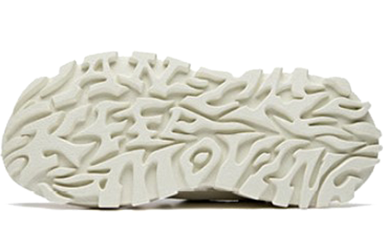 Shop (W) Anta Sports Low ''Souffle'' Sneaker 922018800-2