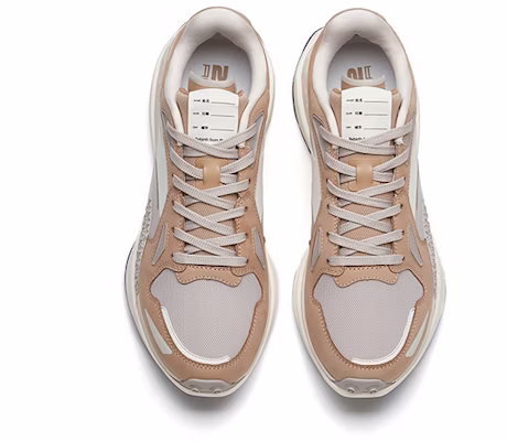 (W) 안타 스타 C202 로우 '화이트 그레이 브라운' 122235560A-1 Lookbook (W) 안타 스타 C202 로우 '화이트 그레이 브라운' 122235560A-1