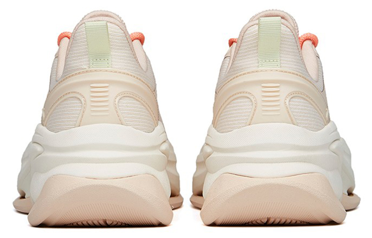 Shop (W) アンタトレーニング スニーカー 茶白 (Anta Torēningu Sunīkā Chajiro) 122227756-4