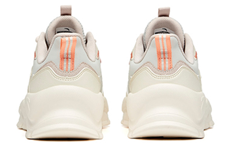 Shop (W) Anta Entraînement Rétro ''Blanc Gris Beige'' 922027022-6