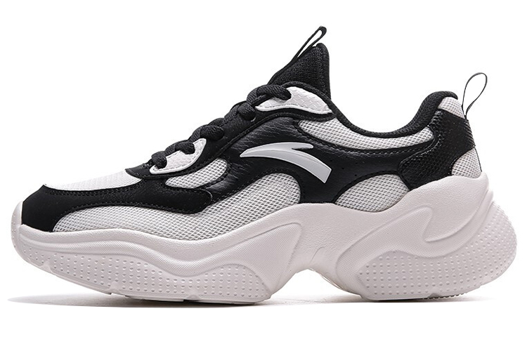 (Women) Anta Training Series 'White Black Retro' 122047751-3