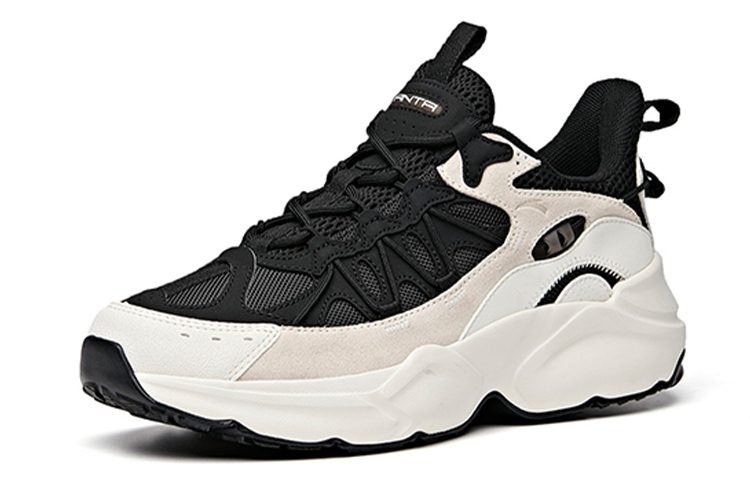 Lookbook (W) 安踏训练系列低帮‘黑白’ 122037766R-3