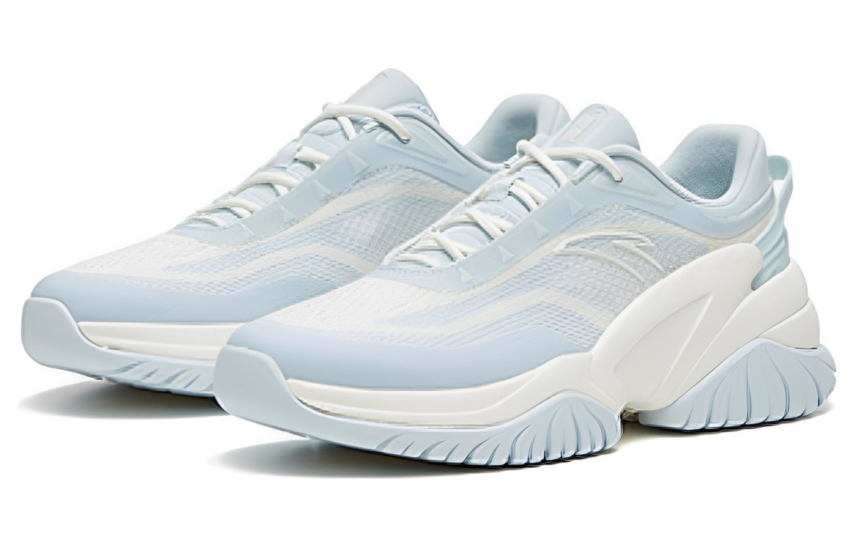 Buy (W) Anta Seri Latihan Rendah 'Biru Putih' 122327756-7