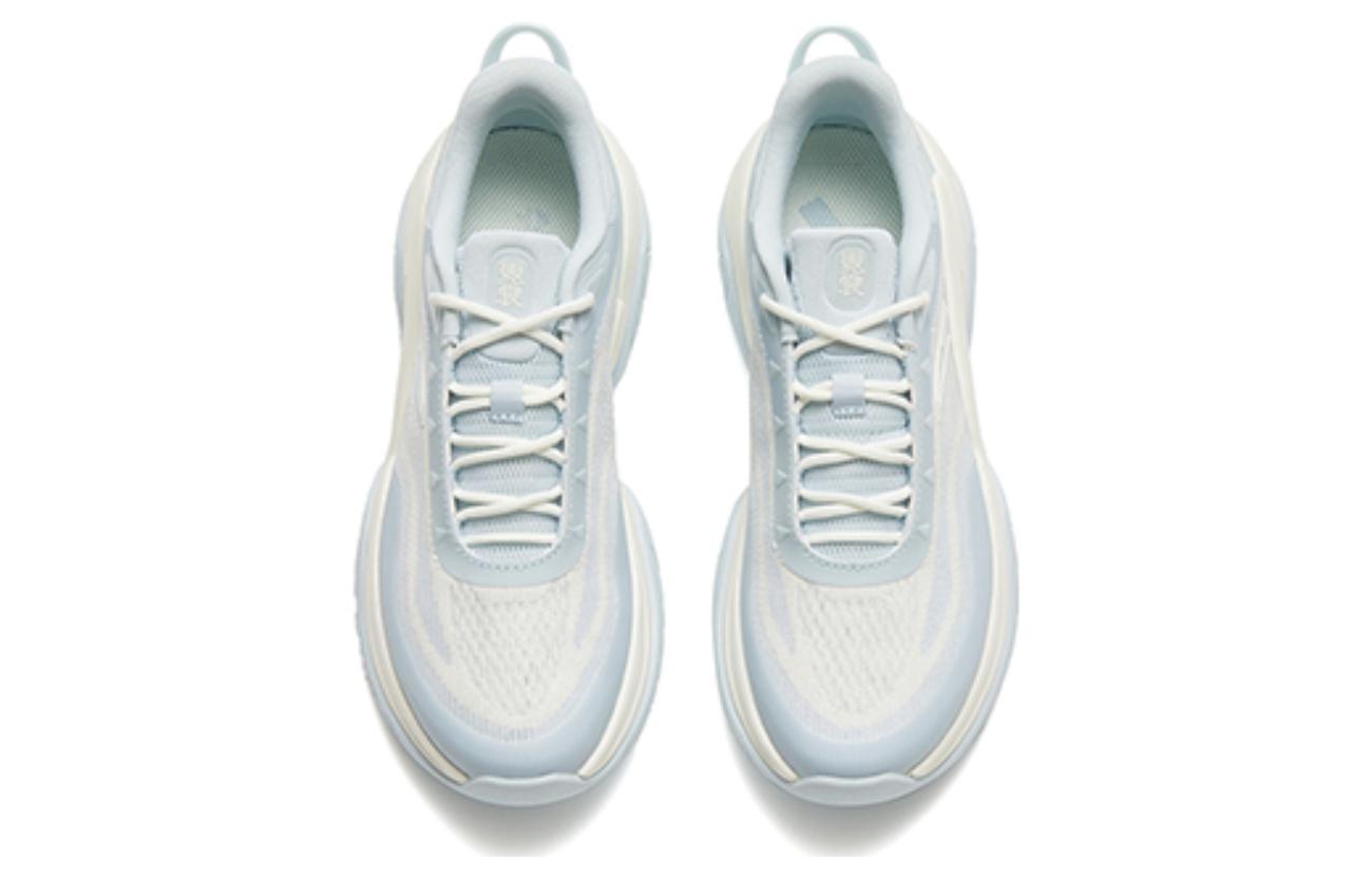 Order (W) Anta Seri Latihan Rendah 'Biru Putih' 122327756-7