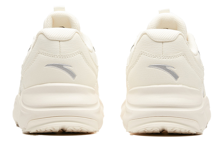 Shop (W) アンタトレーニングシリーズ アイボリーホワイト (Anta Torēningu Shirīzu Aiborīhowaito) 122017772-3