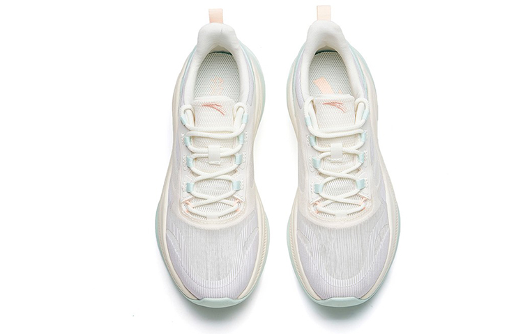 Lookbook (W) 安踏训练系列运动鞋“白蓝” 122227756-2