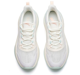 (W) 安踏训练系列运动鞋“白蓝” 122227756-2 Lookbook (W) 安踏训练系列运动鞋“白蓝” 122227756-2