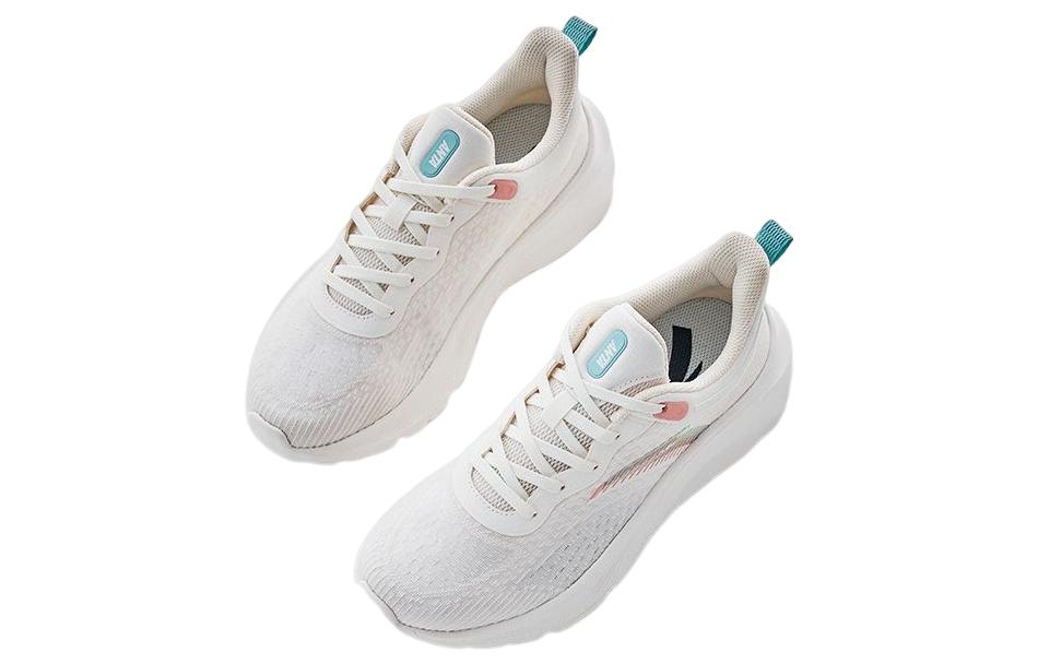 Lookbook (W) Anta Training Series Rendah 'Putih Biru' 922227705-1