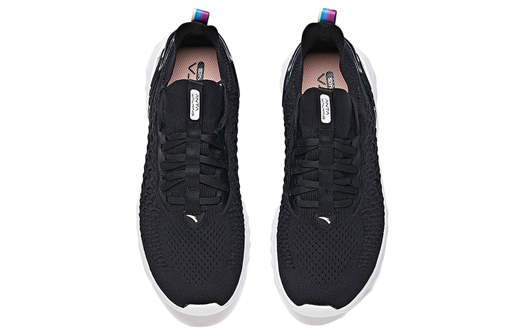 Lookbook (W) Sepatu Latihan Anta 'Hitam Putih' 122027712-3
