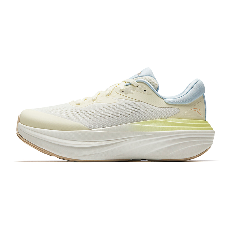 (Women) Anta Travel 2S White Casual Running Shoes with PG7 Technology 122535545-3