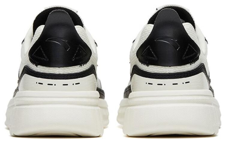 Lookbook (W) Anta Walker Low 'Blanco Negro' 122328816-4