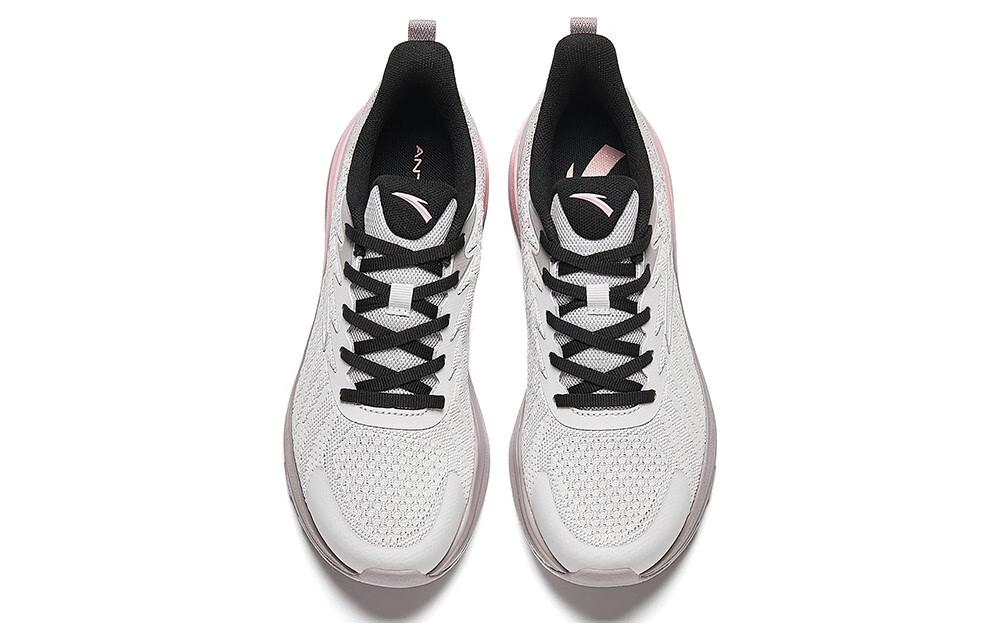 Lookbook Anta安踏 雲途 舒適百搭 防滑減震 低筒 跑步鞋 女款 銀灰色