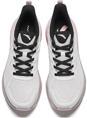 Anta安踏 雲途 舒適百搭 防滑減震 低筒 跑步鞋 女款 銀灰色 Lookbook Anta安踏 雲途 舒適百搭 防滑減震 低筒 跑步鞋 女款 銀灰色