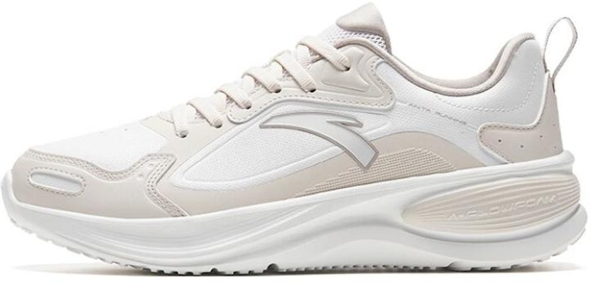 Anta安踏 云途 輕質緩震 耐磨防滑 低筒 跑步鞋 女款 白色 Buy Anta安踏 云途 輕質緩震 耐磨防滑 低筒 跑步鞋 女款 白色