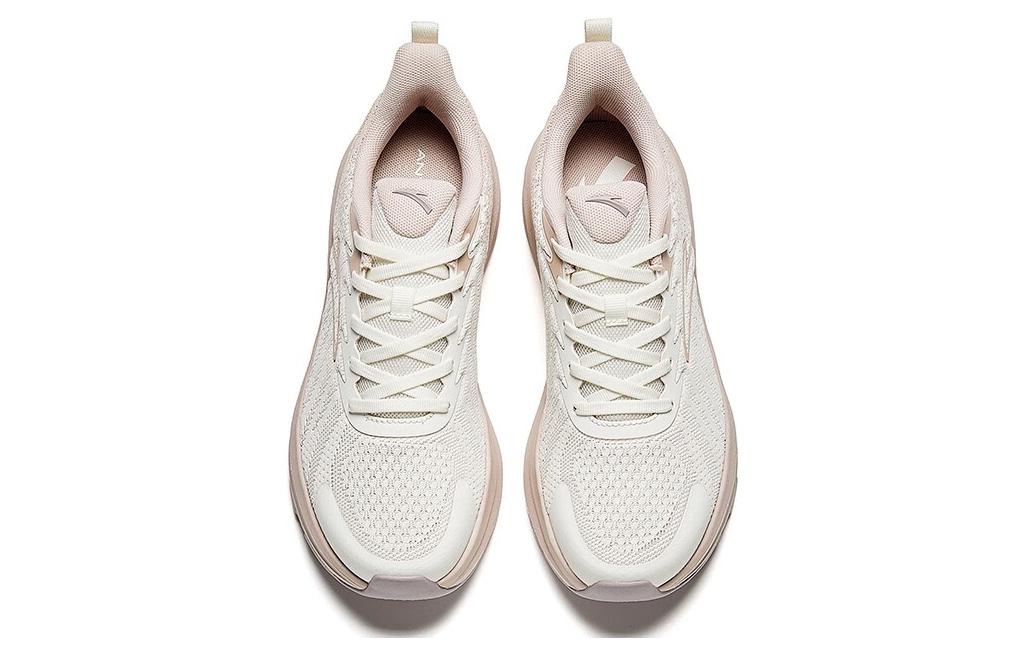 Lookbook Anta安踏 雲途 舒適百搭 耐磨減震 低筒 跑步鞋 女款 白灰色