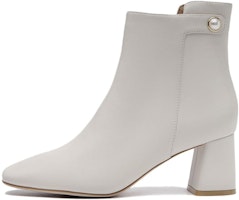 (Women) Aokang 'White Sheepskin Square-Toe Block Heel Ankle Boot' 1214911011 (Women) Aokang 'White Sheepskin Square-Toe Block Heel Ankle Boot' 1214911011