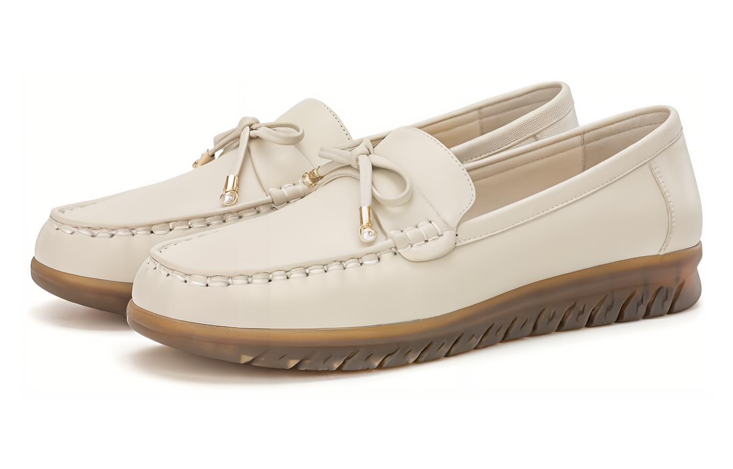 Lookbook 奧康AOKANG 頭層牛皮 柔軟舒適平底 休閒單鞋 女款 米色